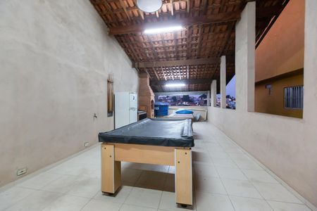 Casa à venda com 298m², 2 quartos e 2 vagas Casa à venda com 298m², 2 quartos e 2 vagasEspaço Gourmet