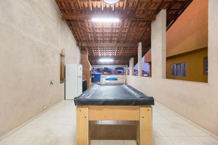 Casa à venda com 298m², 2 quartos e 2 vagas Casa à venda com 298m², 2 quartos e 2 vagasEspaço Gourmet
