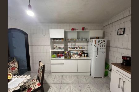 Casa para alugar com 1 quarto, 56m² em Parque Sao Rafael, São Paulo