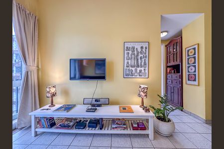 Apartamento para alugar com 60m², 1 quarto e 1 vagaSala