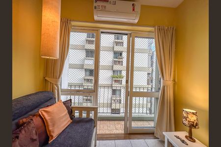 Apartamento para alugar com 60m², 1 quarto e 1 vagaSala