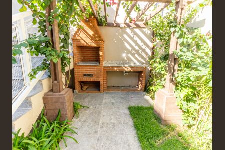 Apartamento à venda com 55m², 2 quartos e 1 vaga Apartamento à venda com 55m², 2 quartos e 1 vagaÁrea comum - Churrasqueira