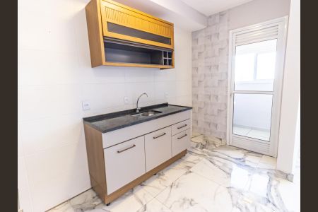 Apartamento à venda com 55m², 2 quartos e 1 vaga Apartamento à venda com 55m², 2 quartos e 1 vagaCozinha