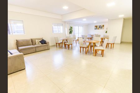 Apartamento à venda com 55m², 2 quartos e 1 vaga Apartamento à venda com 55m², 2 quartos e 1 vagaÁrea comum - Salão de festas