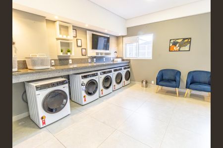 Apartamento à venda com 55m², 2 quartos e 1 vaga Apartamento à venda com 55m², 2 quartos e 1 vagaÁrea comum - Lavanderia