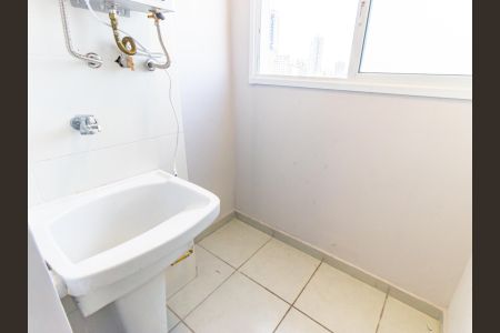 Apartamento à venda com 55m², 2 quartos e 1 vaga Apartamento à venda com 55m², 2 quartos e 1 vagaÁrea de Serviço