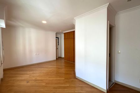 Apartamento à venda com 272m², 4 quartos e 2 vagasSuíte 01