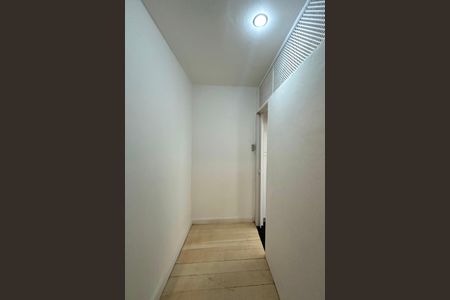 Apartamento à venda com 272m², 4 quartos e 2 vagasQuarto de Serviço