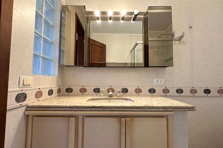 Apartamento à venda com 272m², 4 quartos e 2 vagasBanheiro da Suíte 03