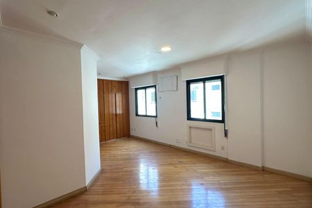 Apartamento à venda com 272m², 4 quartos e 2 vagasSuíte 01
