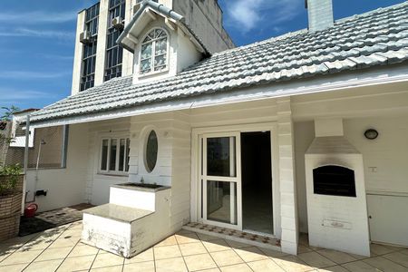 Apartamento à venda com 272m², 4 quartos e 2 vagasÁrea externa