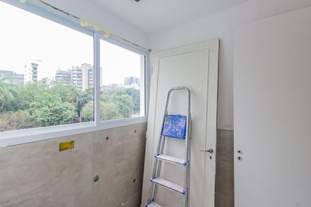 Área de serviço de apartamento para alugar com 2 quartos, 57m² em Itaim Bibi, São Paulo