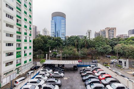Vista do Quarto 1 de apartamento para alugar com 2 quartos, 57m² em Itaim Bibi, São Paulo