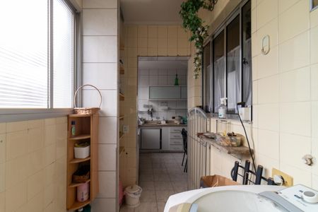 Apartamento à venda com 105m², 2 quartos e 2 vagas Apartamento à venda com 105m², 2 quartos e 2 vagasÁrea de Serviço