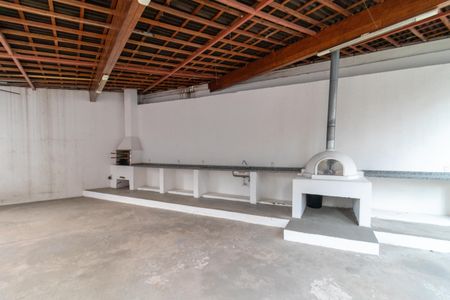 Apartamento à venda com 105m², 2 quartos e 2 vagas Apartamento à venda com 105m², 2 quartos e 2 vagasÁrea comum - Churrasqueira