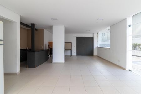 Apartamento à venda com 105m², 2 quartos e 2 vagas Apartamento à venda com 105m², 2 quartos e 2 vagasÁrea comum - Salão de festas
