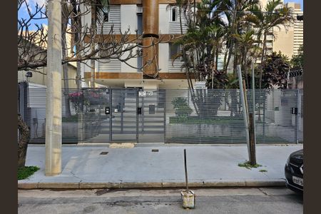 Apartamento à venda com 105m², 2 quartos e 2 vagas Apartamento à venda com 105m², 2 quartos e 2 vagasFachada