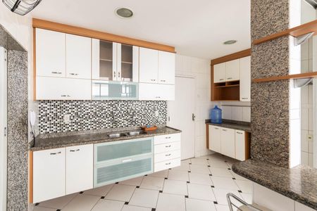 Apartamento à venda com 105m², 3 quartos e 1 vagaCozinha
