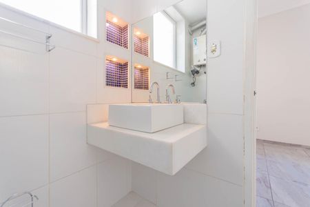 Apartamento à venda com 105m², 3 quartos e 1 vagaBanheiro Suíte
