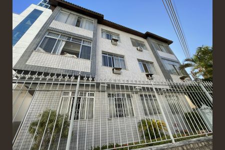 Apartamento à venda com 105m², 3 quartos e 1 vagaFachada