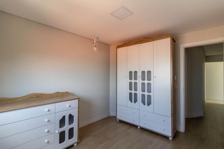 Apartamento à venda com 200m², 3 quartos e 3 vagasSuíte 2