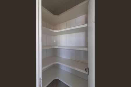 Apartamento à venda com 200m², 3 quartos e 3 vagasDespensa