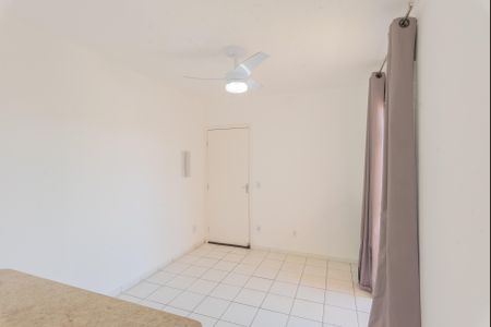 Sala de apartamento à venda com 2 quartos, 48m² em Jardim Carlos Lourenço, Campinas