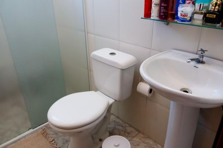 Casa à venda com 149m², 3 quartos e 3 vagasBanheiro da Suíte