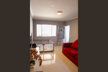 Sala de casa à venda com 3 quartos, 149m² em Santo Antônio, Osasco