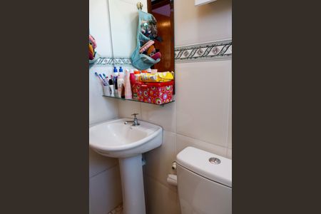 Casa à venda com 149m², 3 quartos e 3 vagasBanheiro