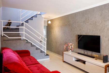 Sala de casa à venda com 3 quartos, 149m² em Santo Antônio, Osasco