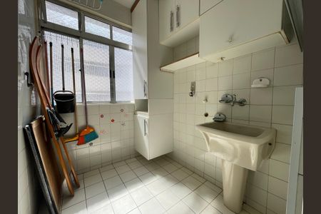 Apartamento à venda com 78m², 3 quartos e 1 vagaÁrea de Serviço
