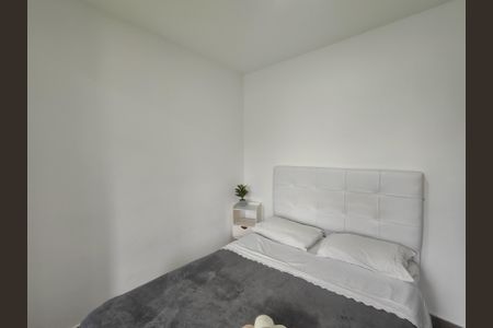Quarto de kitnet/studio para alugar com 1 quarto, 33m² em Vargem Grande, Rio de Janeiro