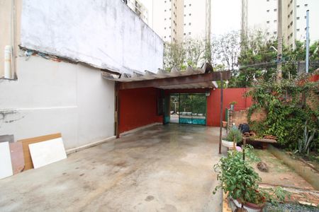 Casa à venda com 120m², 3 quartos e 4 vagasQuintal