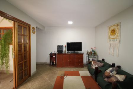 Sala/Cozinha de casa à venda com 3 quartos, 120m² em Vila Dionisia, São Paulo