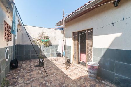 Casa para alugar com 90m², 3 quartos e 2 vagas Casa para alugar com 90m², 3 quartos e 2 vagasQuintal