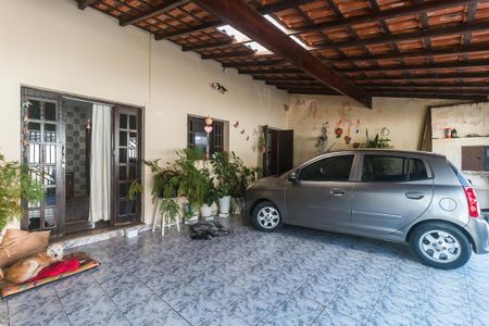 Casa para alugar com 90m², 3 quartos e 2 vagas Casa para alugar com 90m², 3 quartos e 2 vagasGaragem