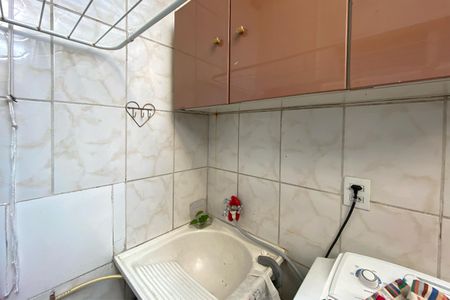 Casa à venda com 62m², 2 quartos e 1 vaga Casa à venda com 62m², 2 quartos e 1 vagaÁrea de Serviço