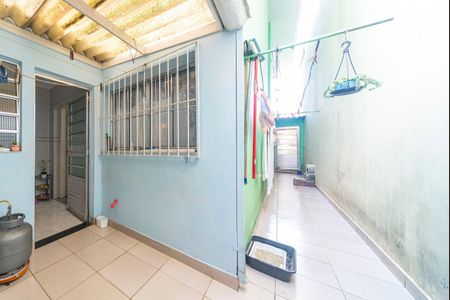 Casa à venda com 140m², 2 quartos e 2 vagas Casa à venda com 140m², 2 quartos e 2 vagasQuintal