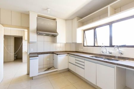 Apartamento para alugar com 270m², 4 quartos e 3 vagasCozinha