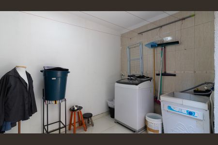 Casa à venda com 125m², 3 quartos e 2 vagasÁrea de Serviço