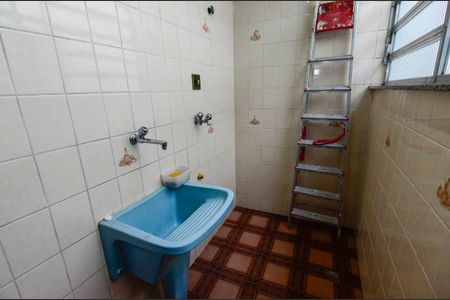 Casa para alugar com 180m², 2 quartos e sem vagaÁrea de Serviço