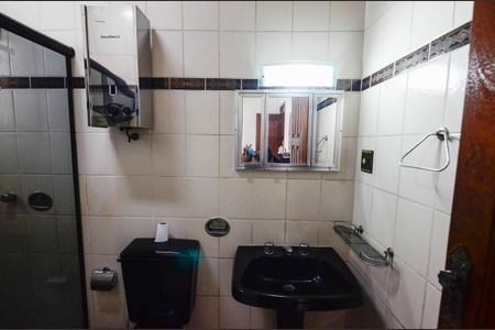 Casa para alugar com 180m², 2 quartos e sem vagaBanheiro da Suíte 1