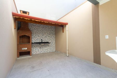 Casa à venda com 100m², 3 quartos e 2 vagasQuintal e Área de Serviço