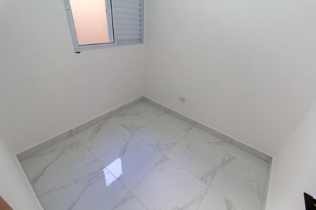 Casa à venda com 100m², 3 quartos e 2 vagasQuarto 2