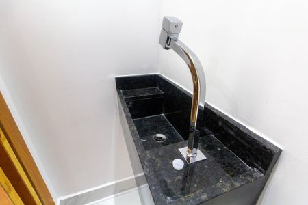 Casa à venda com 100m², 3 quartos e 2 vagasLavabo