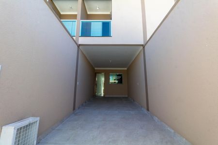 Casa à venda com 100m², 3 quartos e 2 vagasGaragem