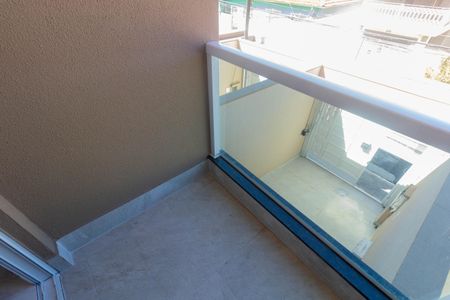 Casa à venda com 100m², 3 quartos e 2 vagasVaranda