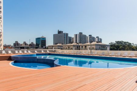 Apartamento à venda com 67m², 3 quartos e 1 vagaÁrea comum - Piscina