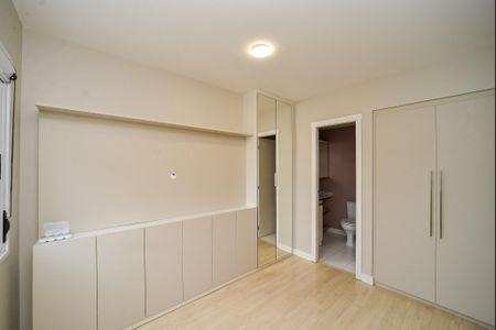 Apartamento à venda com 67m², 3 quartos e 1 vagaSuíte